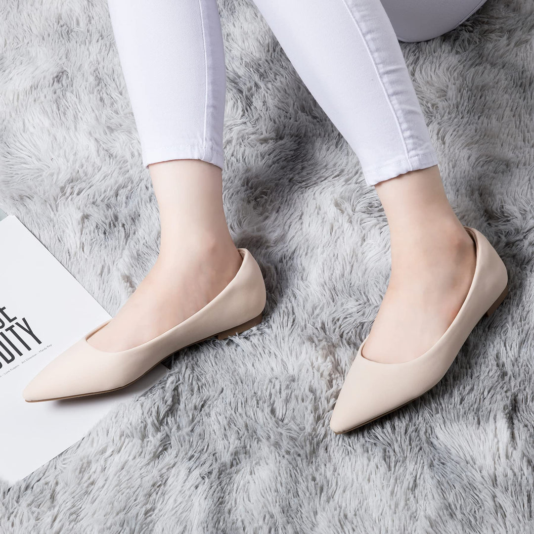 Stylish White Flat Pointed-toe Summer Shoes