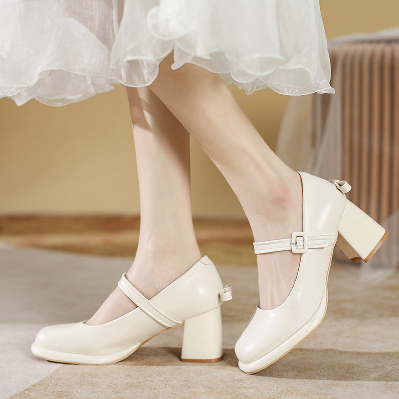 Fashionable Pearl Bow Mary Jane Square Toe White Pumps